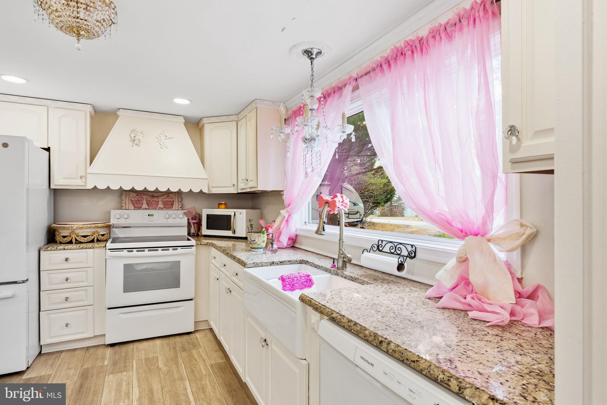 RISING SUN - Residential