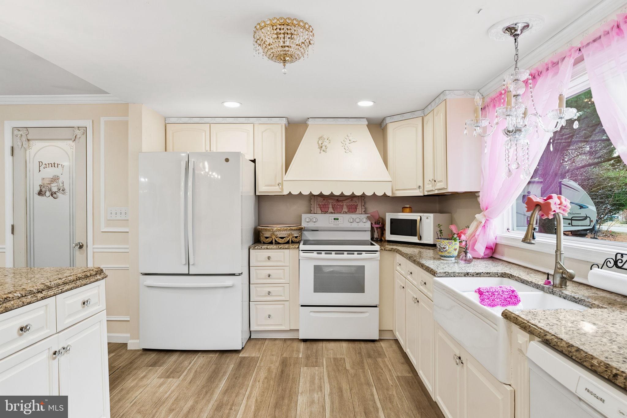 RISING SUN - Residential