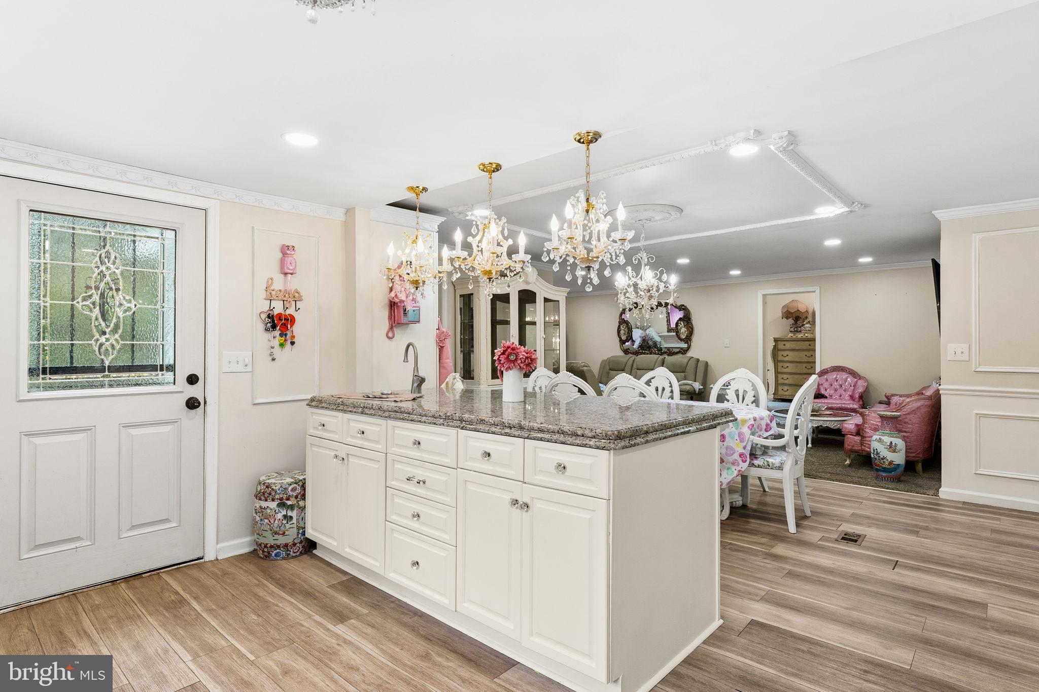 RISING SUN - Residential