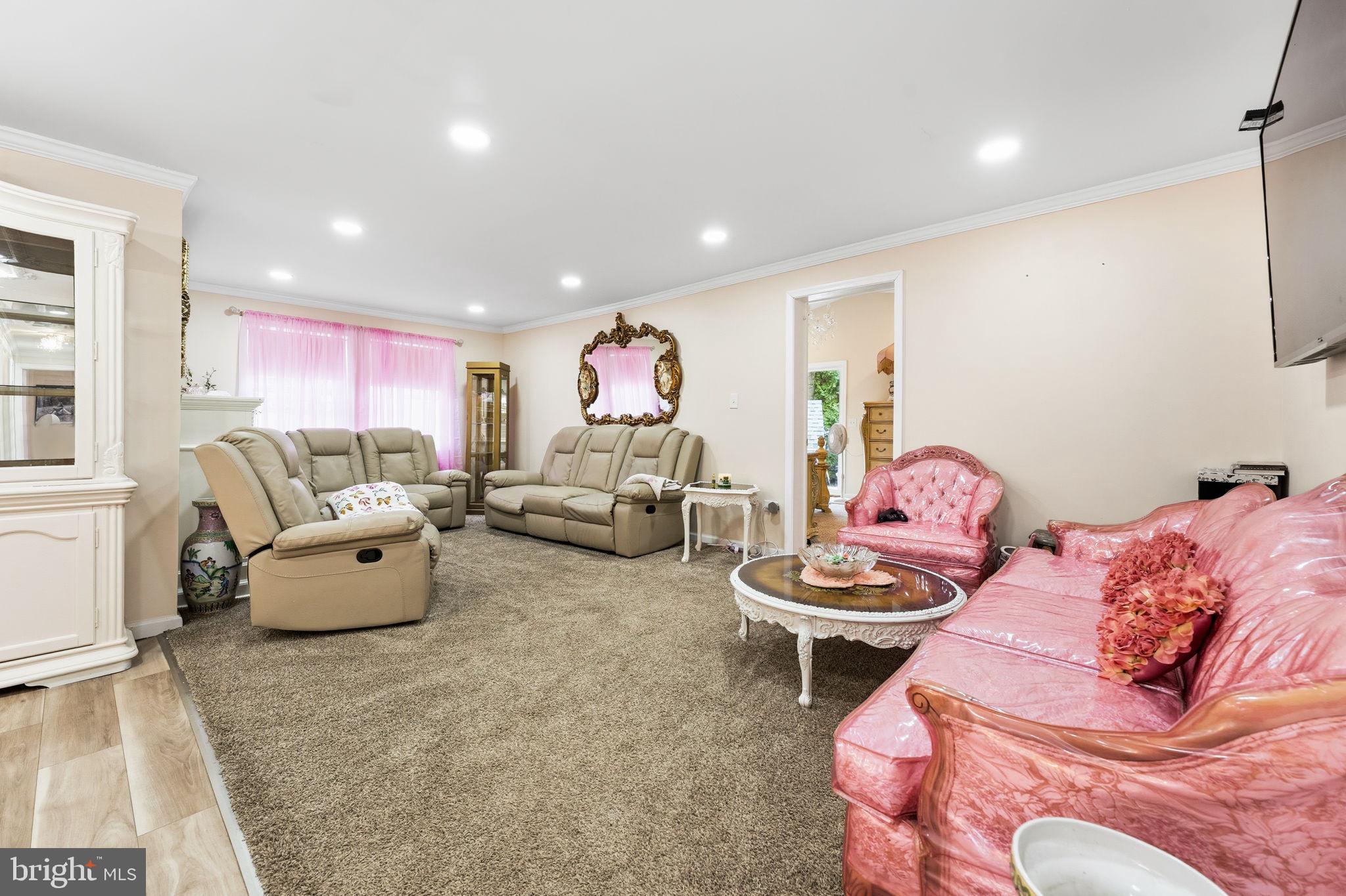 RISING SUN - Residential