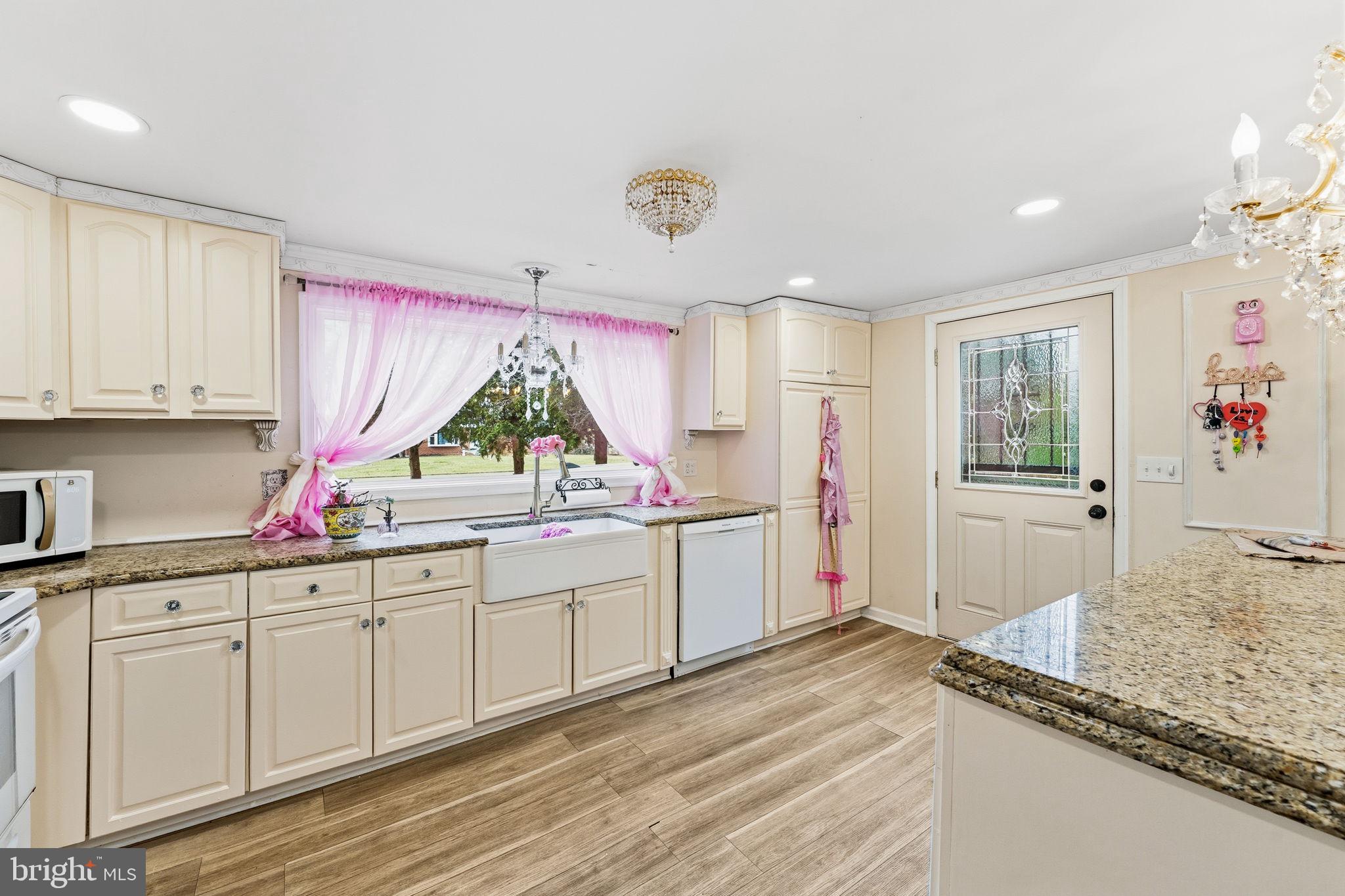 RISING SUN - Residential