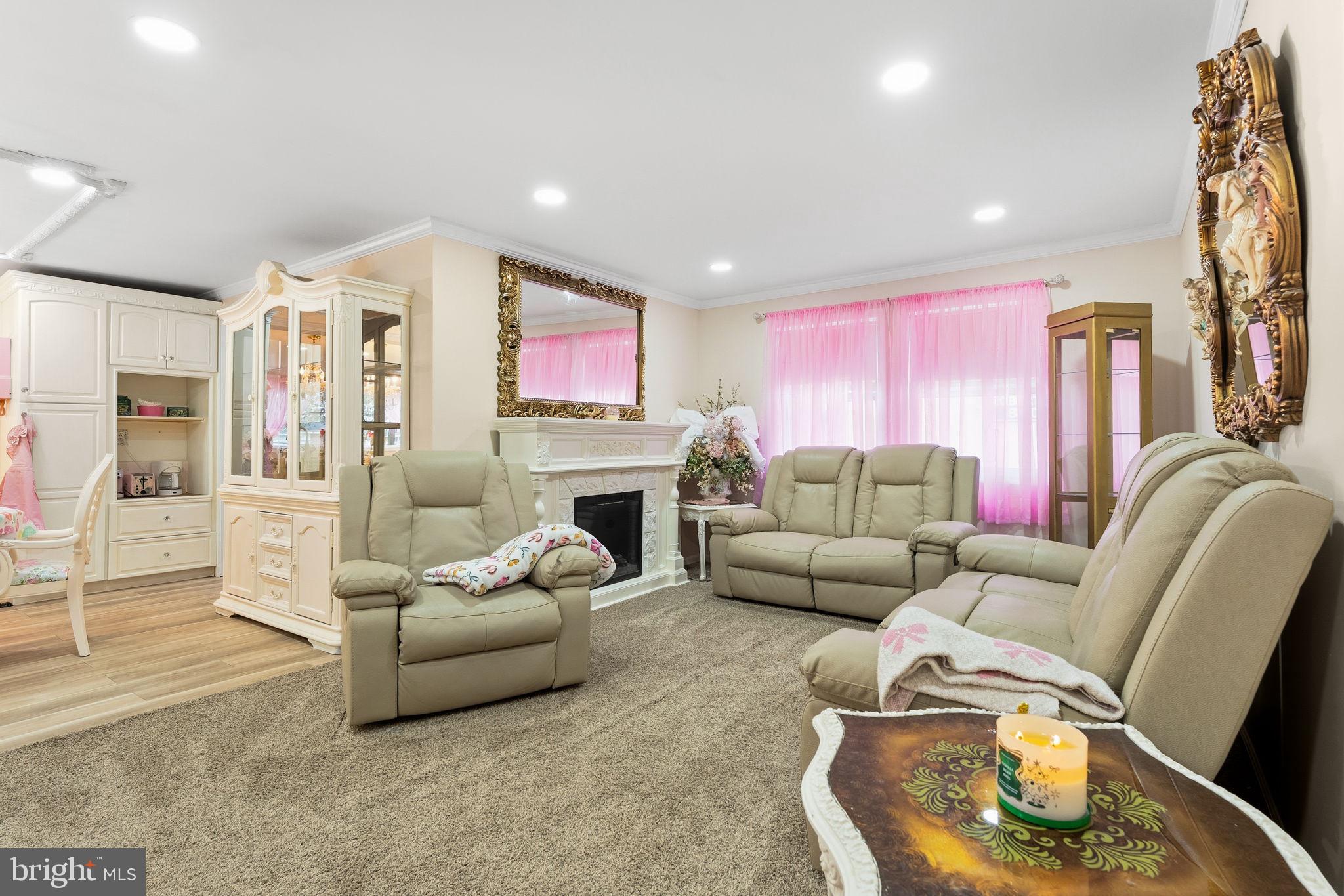 RISING SUN - Residential