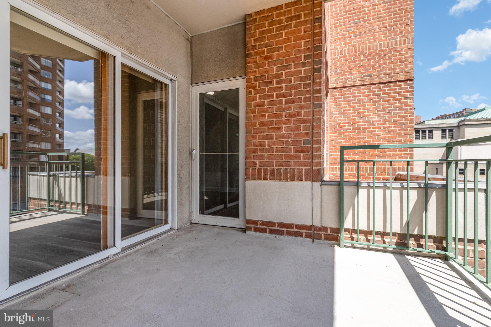 TUSCANY-CANTERBURY - Residential