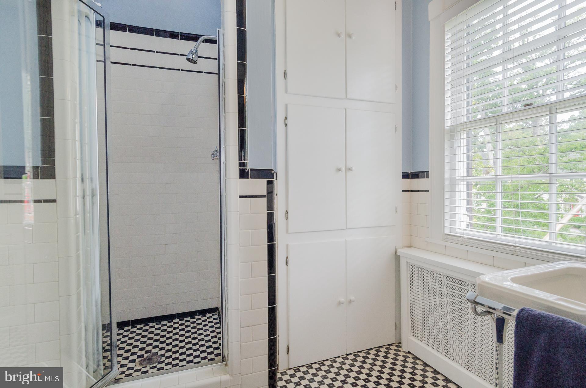 GUILFORD - Residential