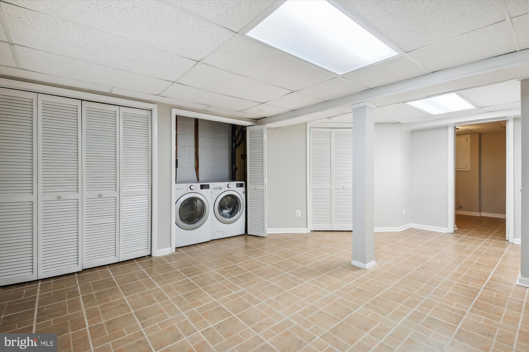 DEEPWOOD - Residential