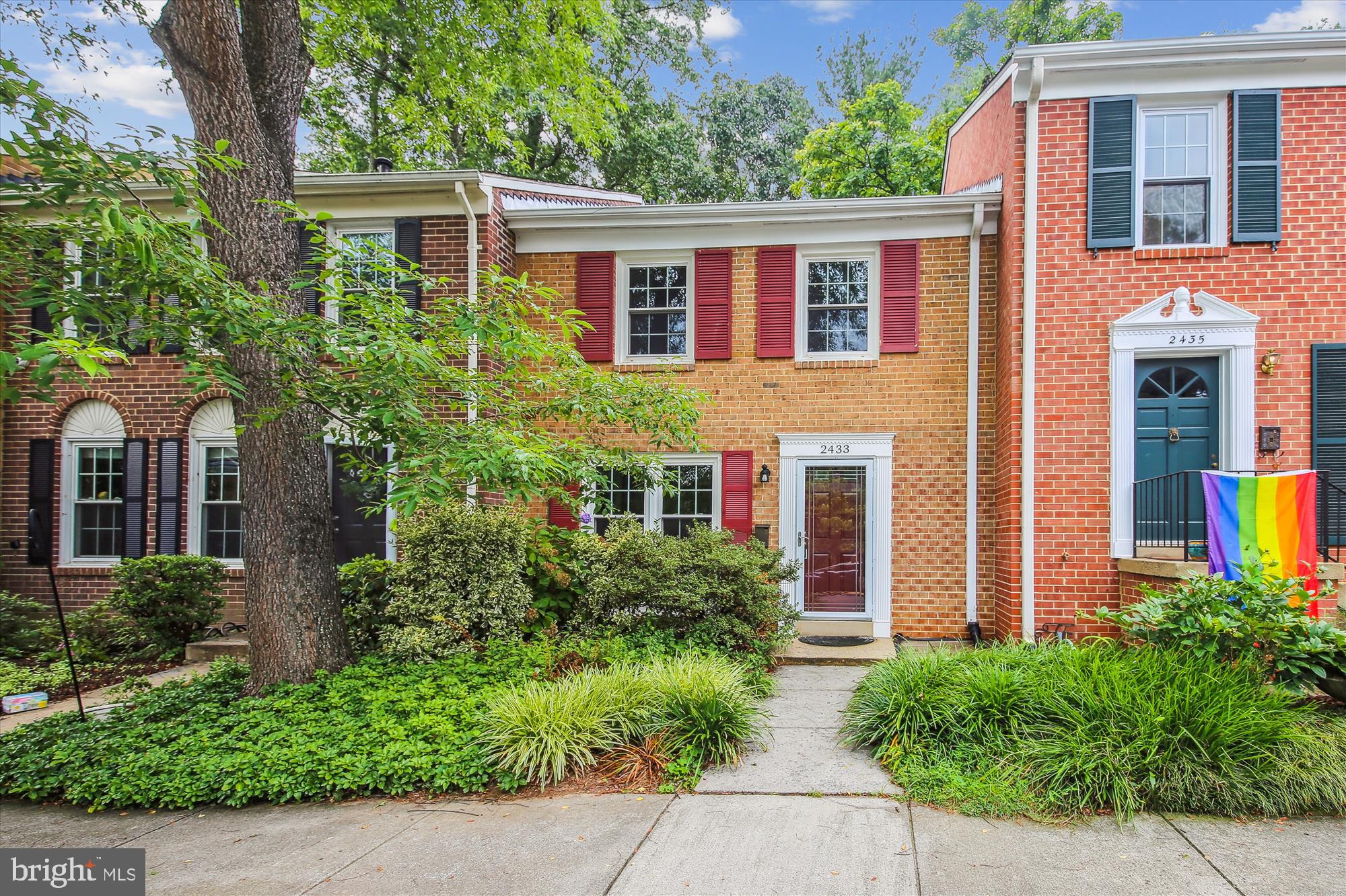 DEEPWOOD - Residential