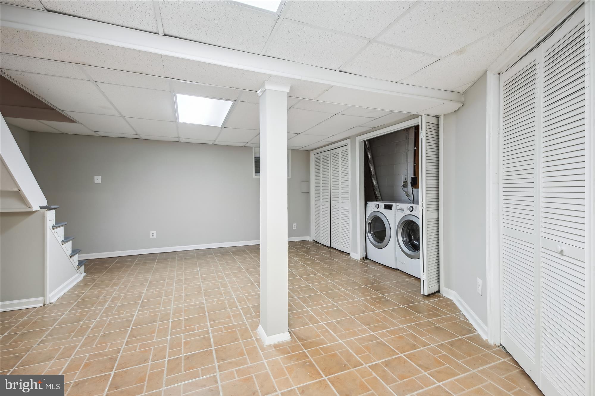 DEEPWOOD - Residential