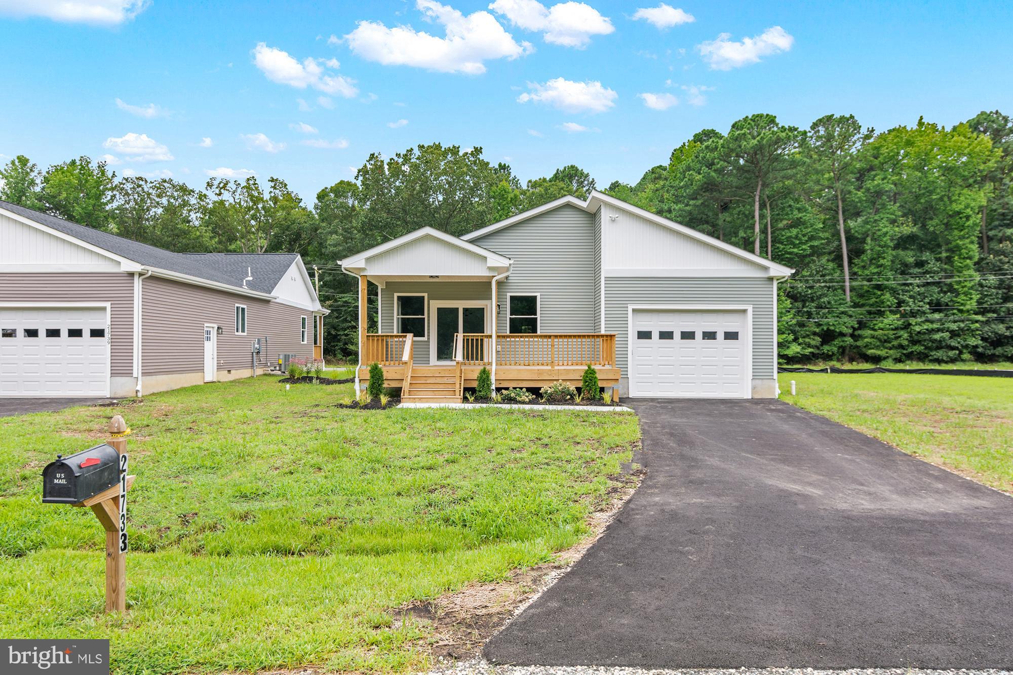 21733 CENTENNIAL LANE