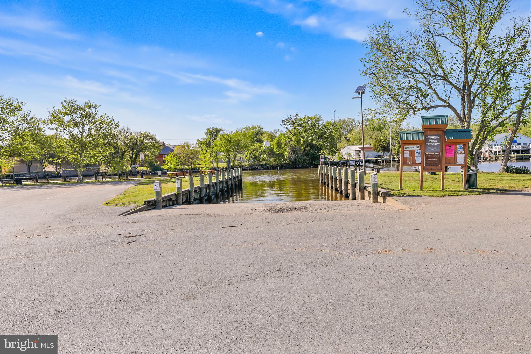 DENTON NARROWS - Residential