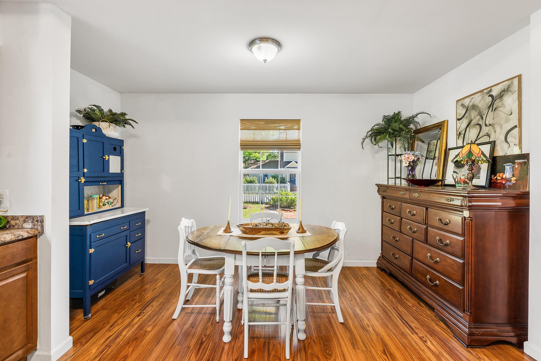 DENTON NARROWS - Residential