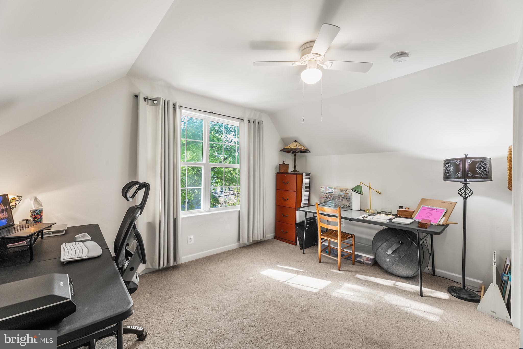 DENTON NARROWS - Residential