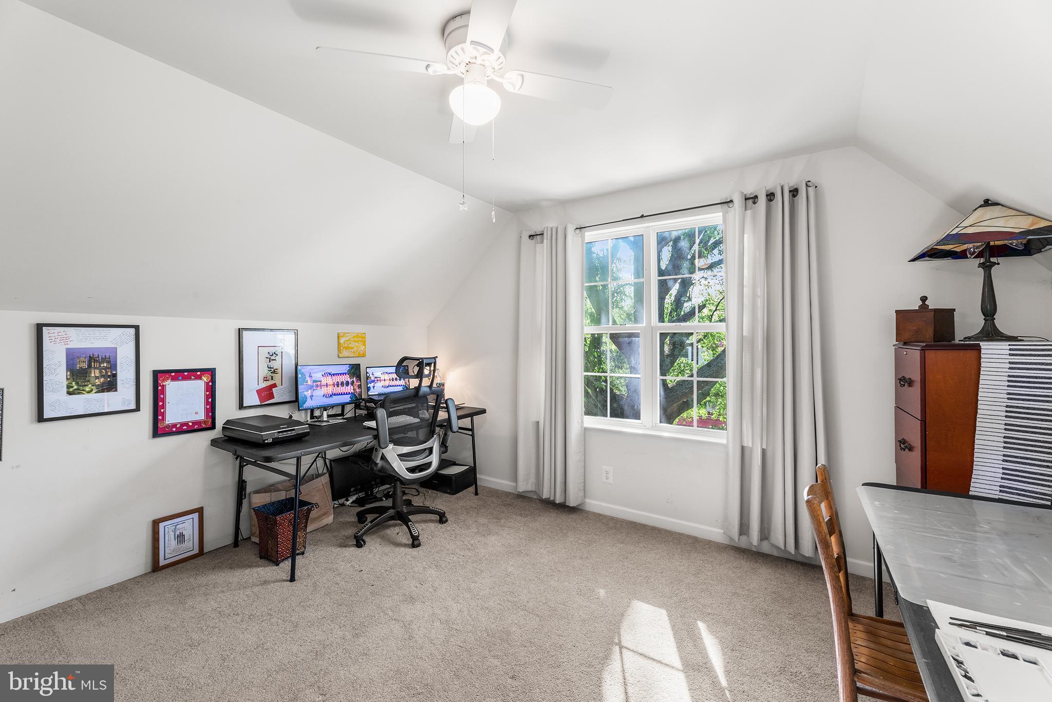 DENTON NARROWS - Residential