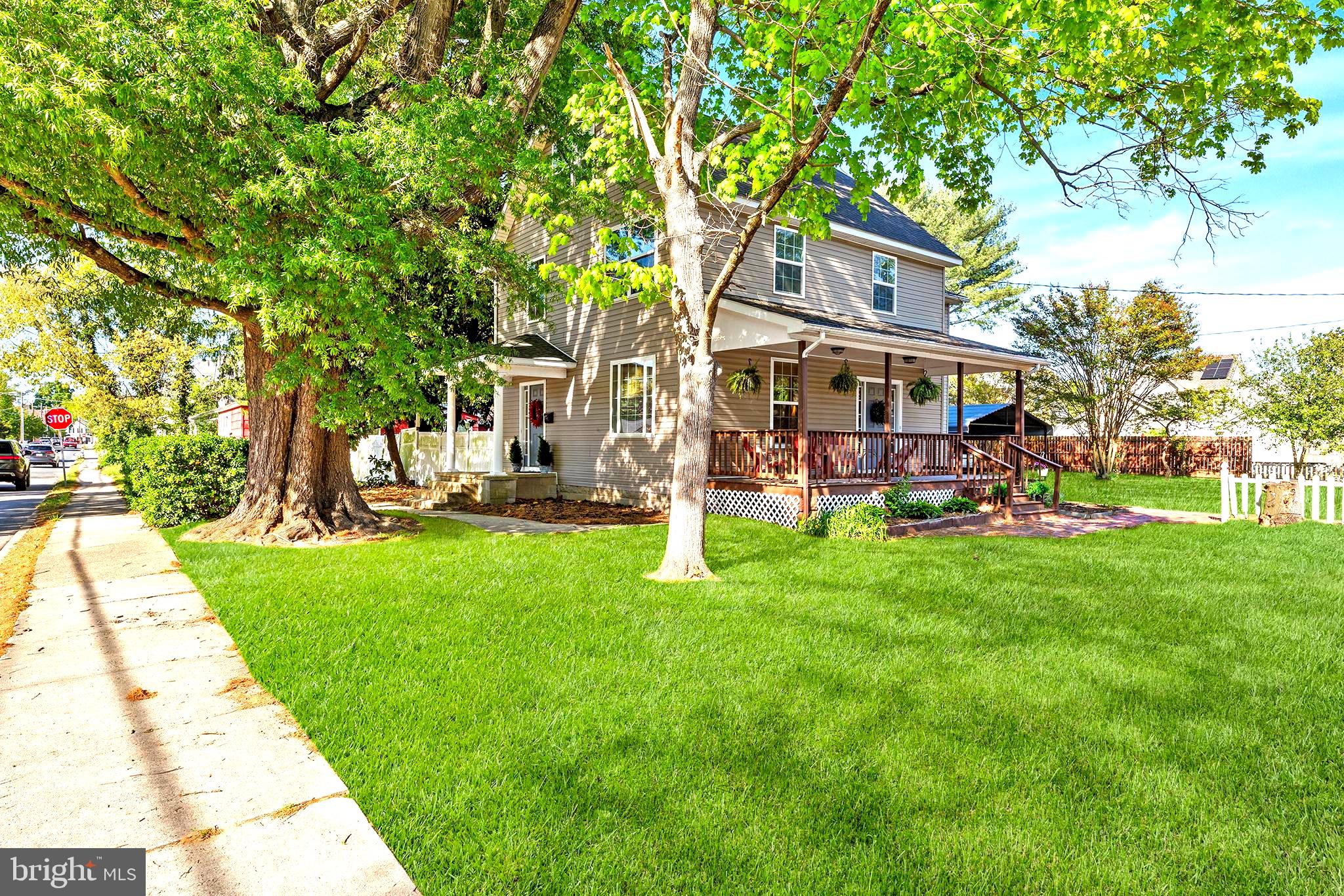 DENTON NARROWS - Residential