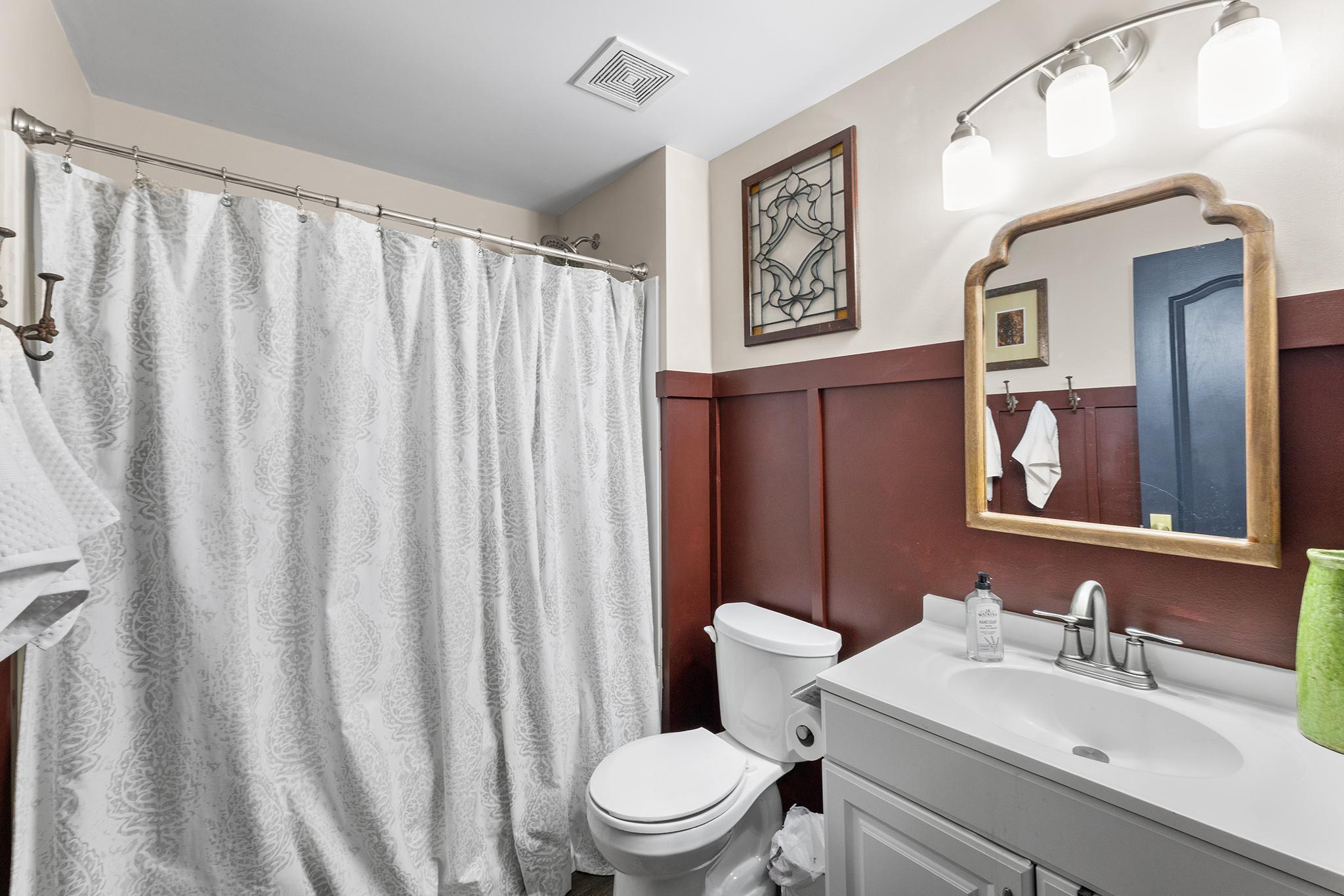 DENTON NARROWS - Residential