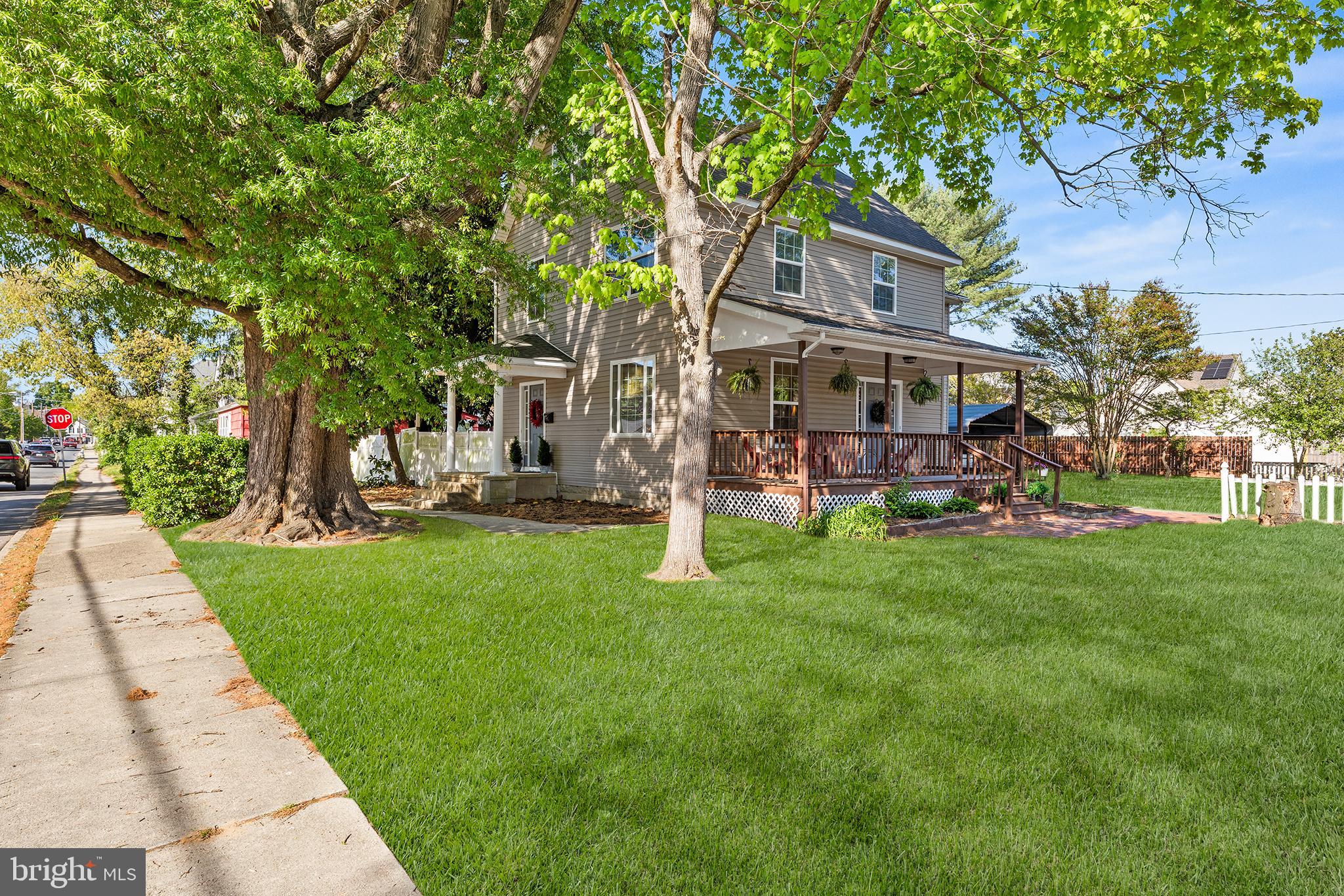 DENTON NARROWS - Residential