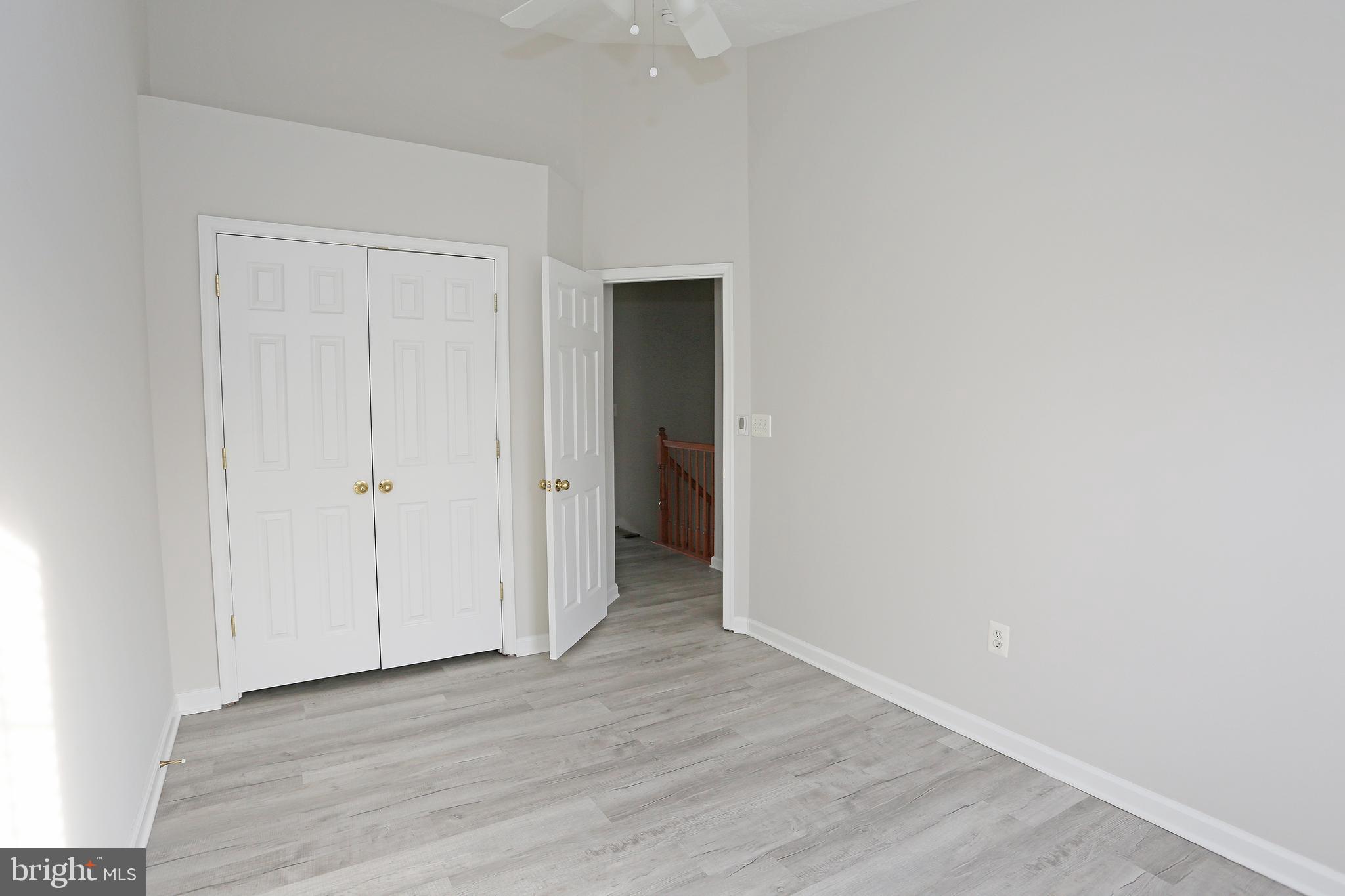 EATON SQUARE - Residential