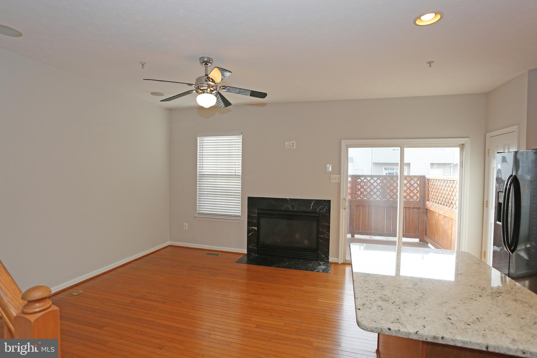 EATON SQUARE - Residential