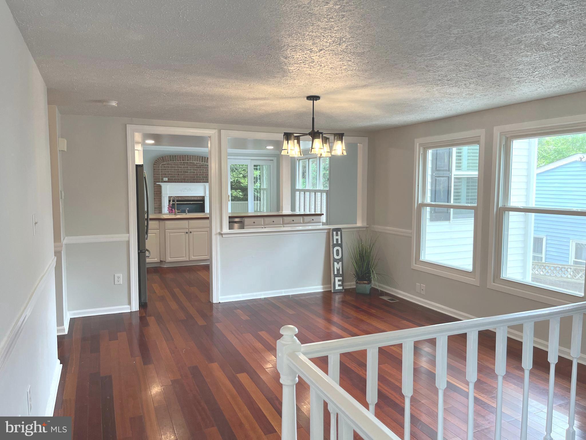 MCKINSEY WOODS - Residential