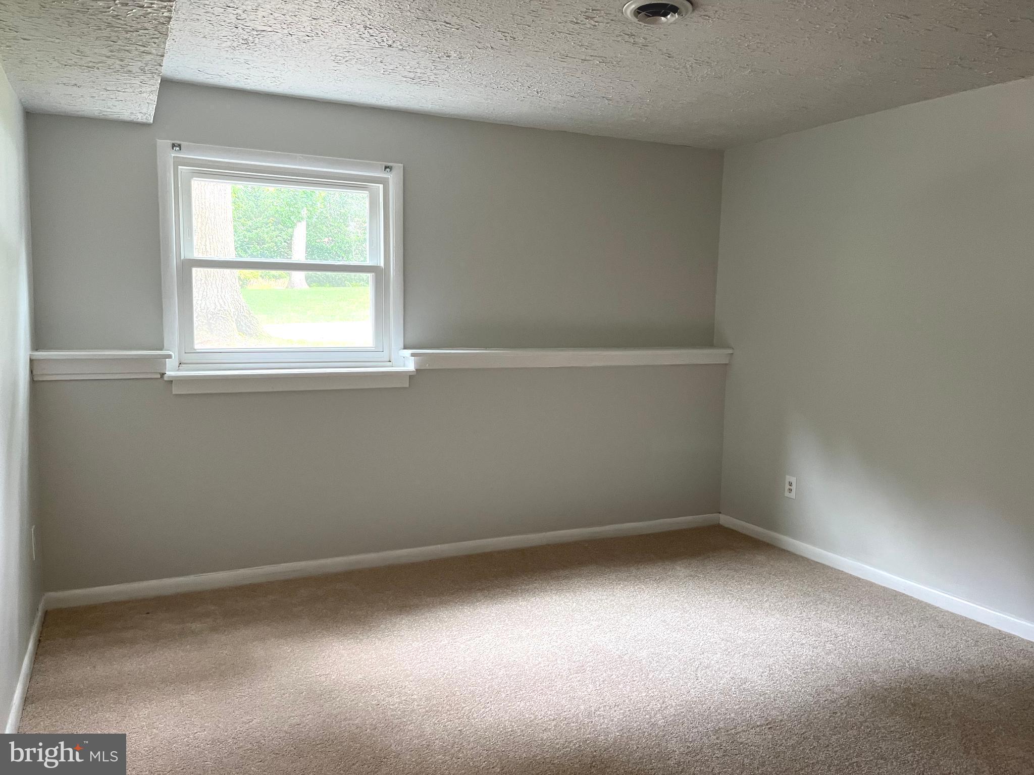 MCKINSEY WOODS - Residential