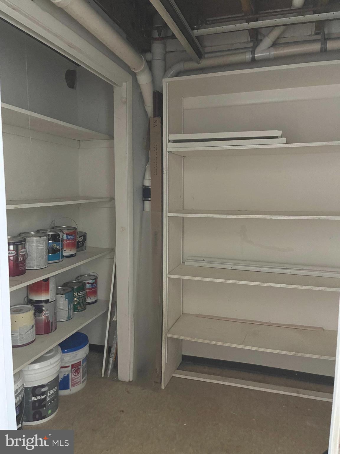 MCKINSEY WOODS - Residential