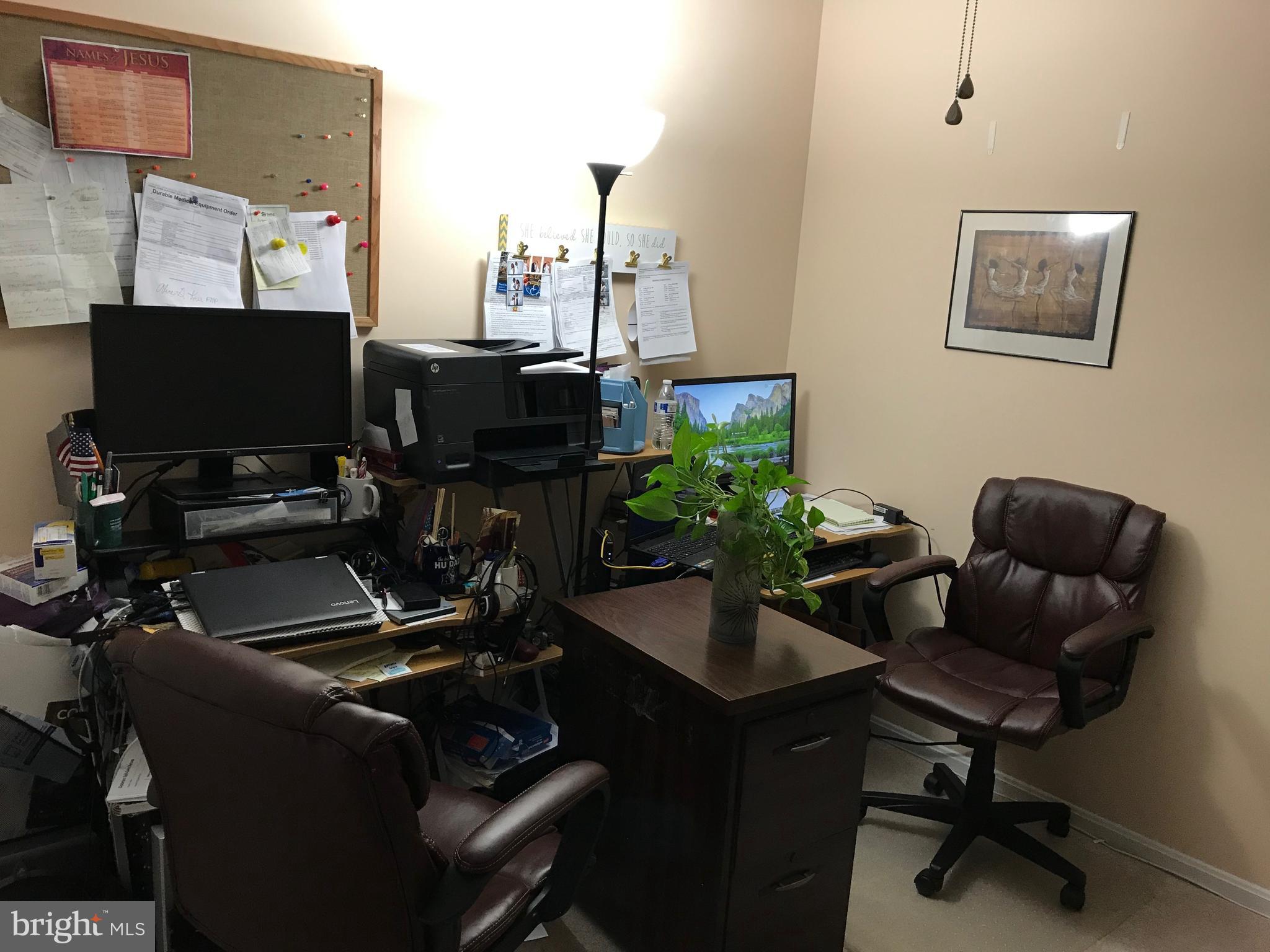 WOODWALK - Residential Lease