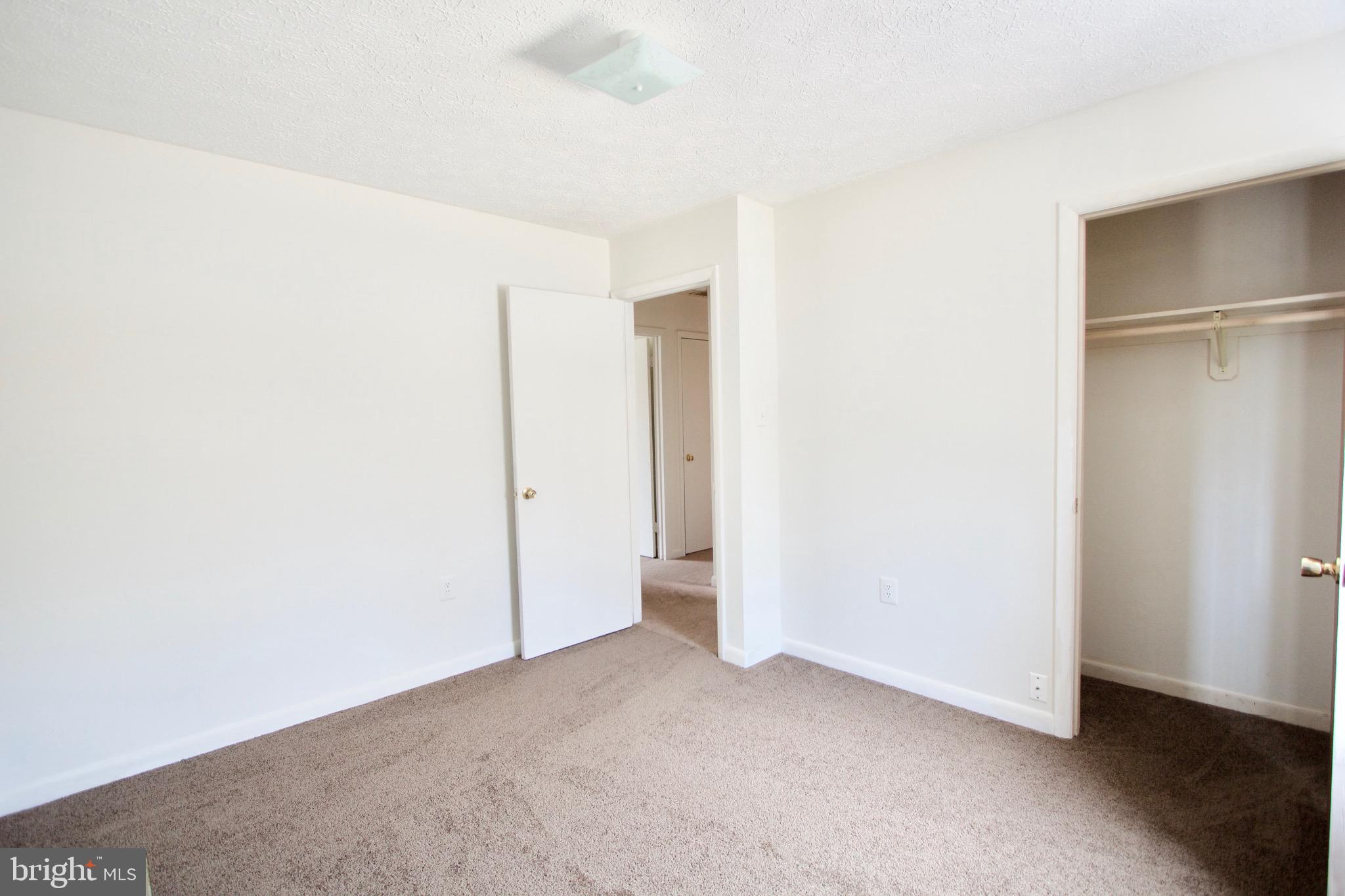 BEVERLY ESTATES - Residential Lease