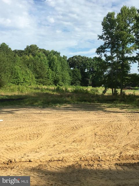 Vacant Land For Sale - 7351 Spring Hill Court<br/> LA PLATA, MD 20646