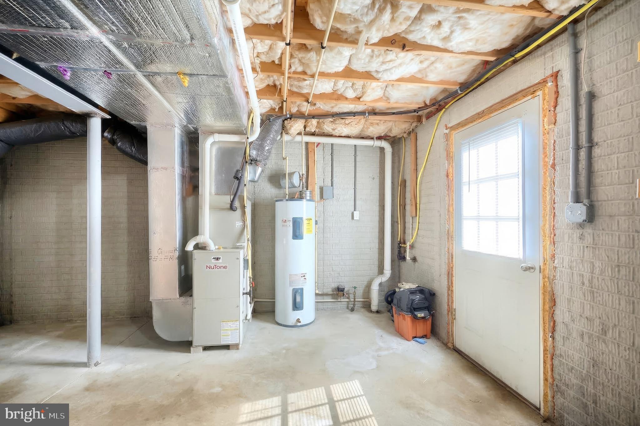 JACKSON HEIGHTS - Residential