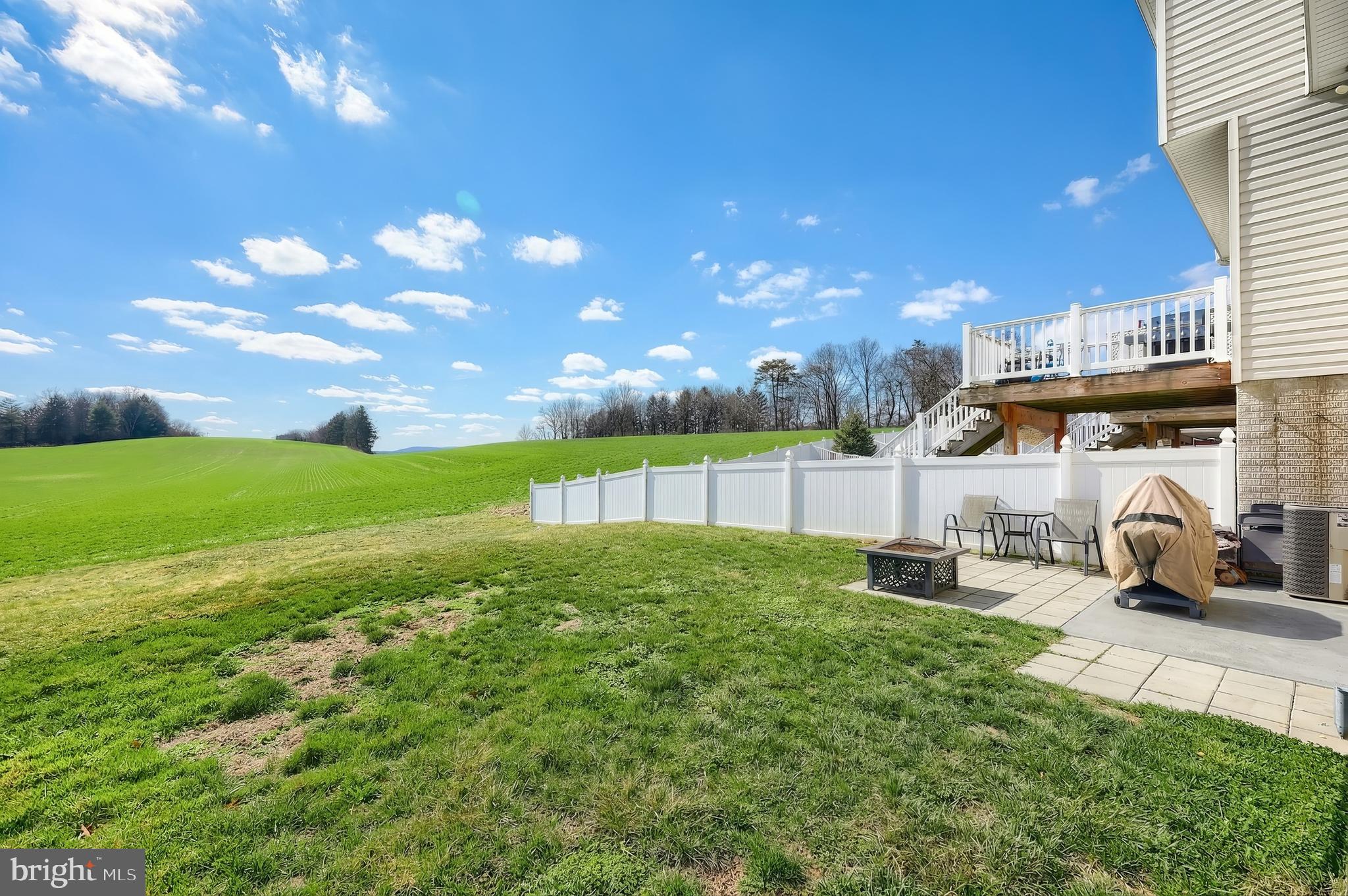 JACKSON HEIGHTS - Residential