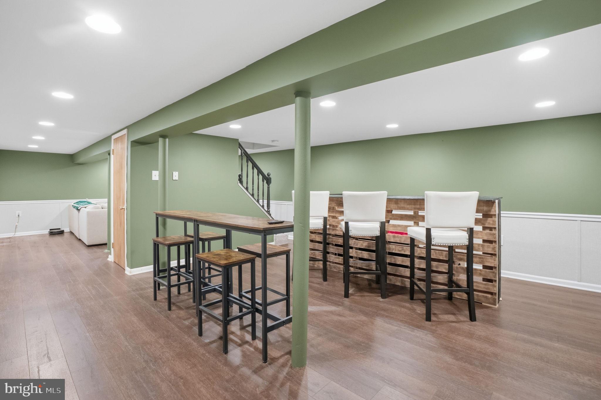 GLENSIDE - Residential
