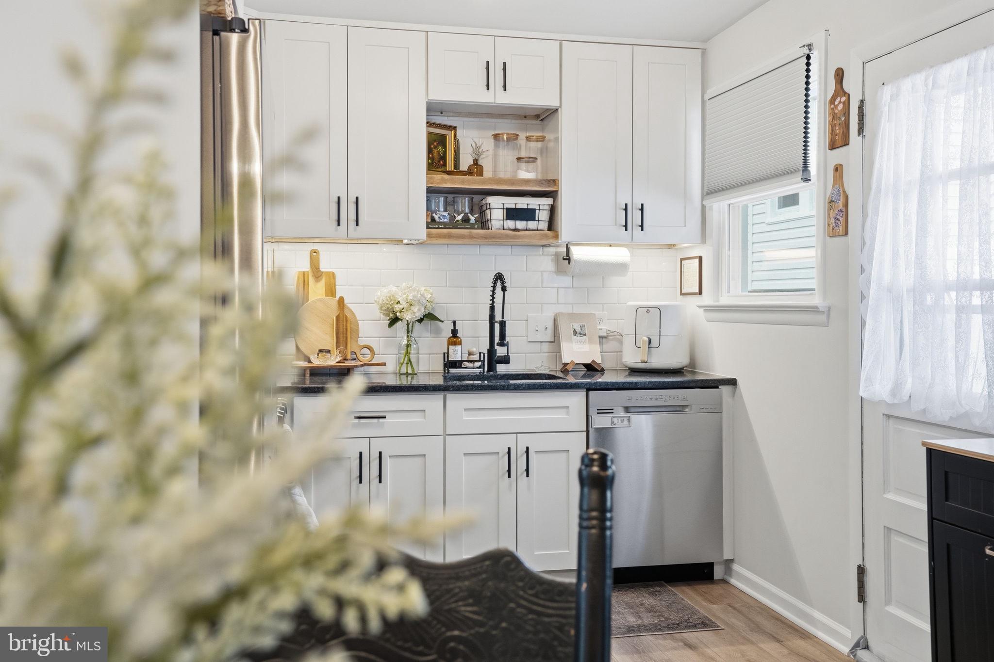GLENSIDE - Residential