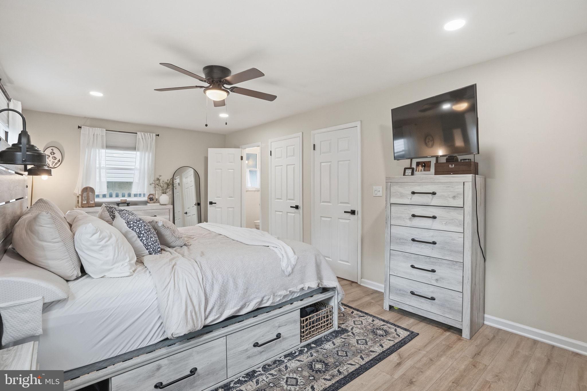 GLENSIDE - Residential