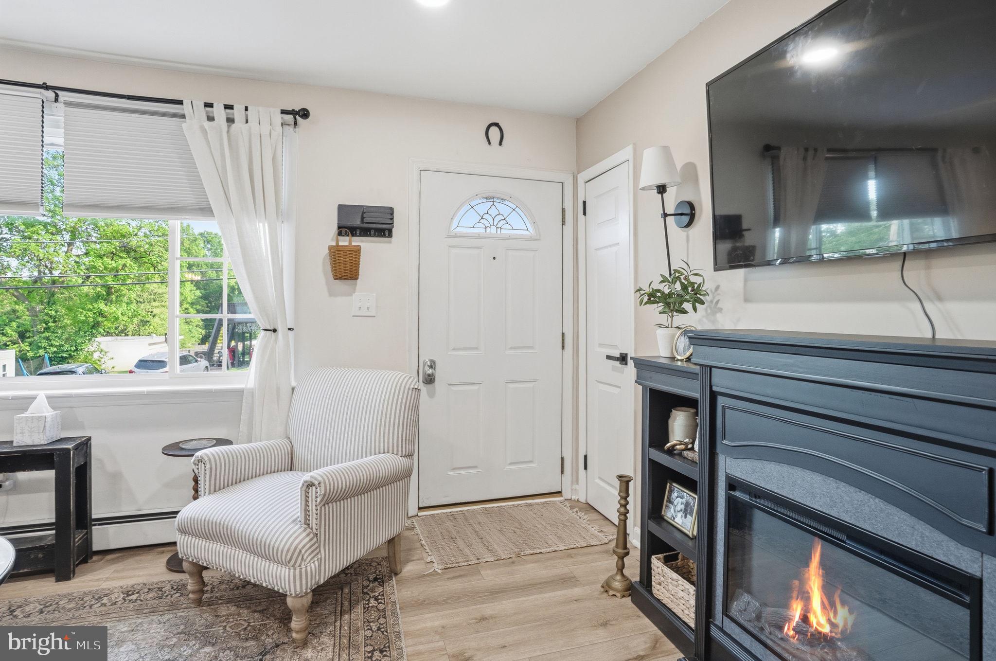 GLENSIDE - Residential