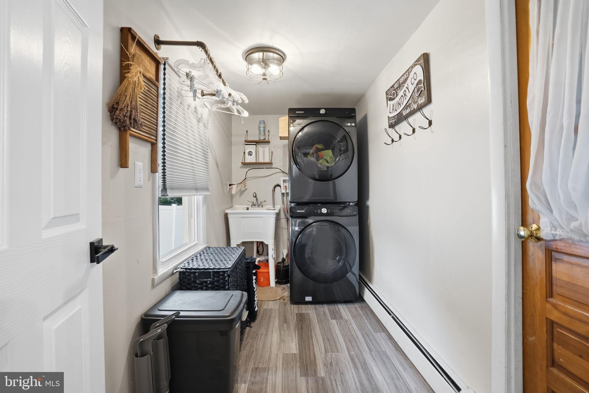GLENSIDE - Residential