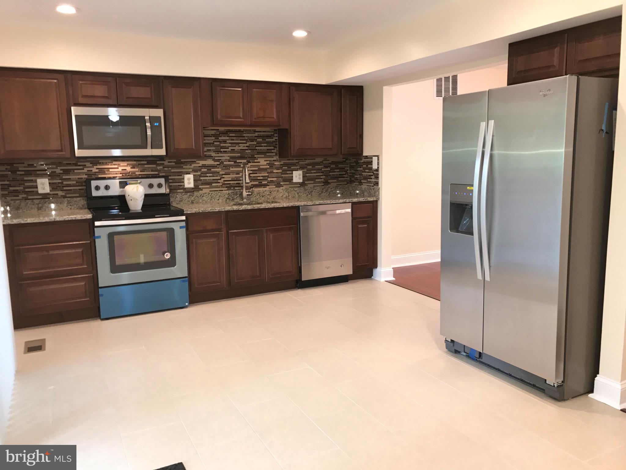 OLD MILL COMMUNITY - Residential