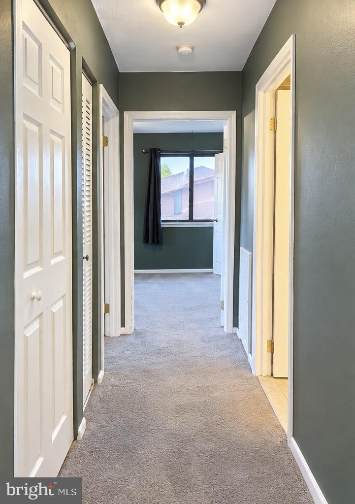 524 VALLEY DRIVE 524