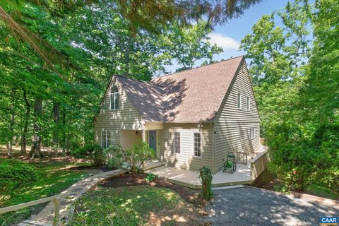 Homes For Sale - 255 Homestead Ln Ln<br/> CHARLOTTESVILLE, VA 22902