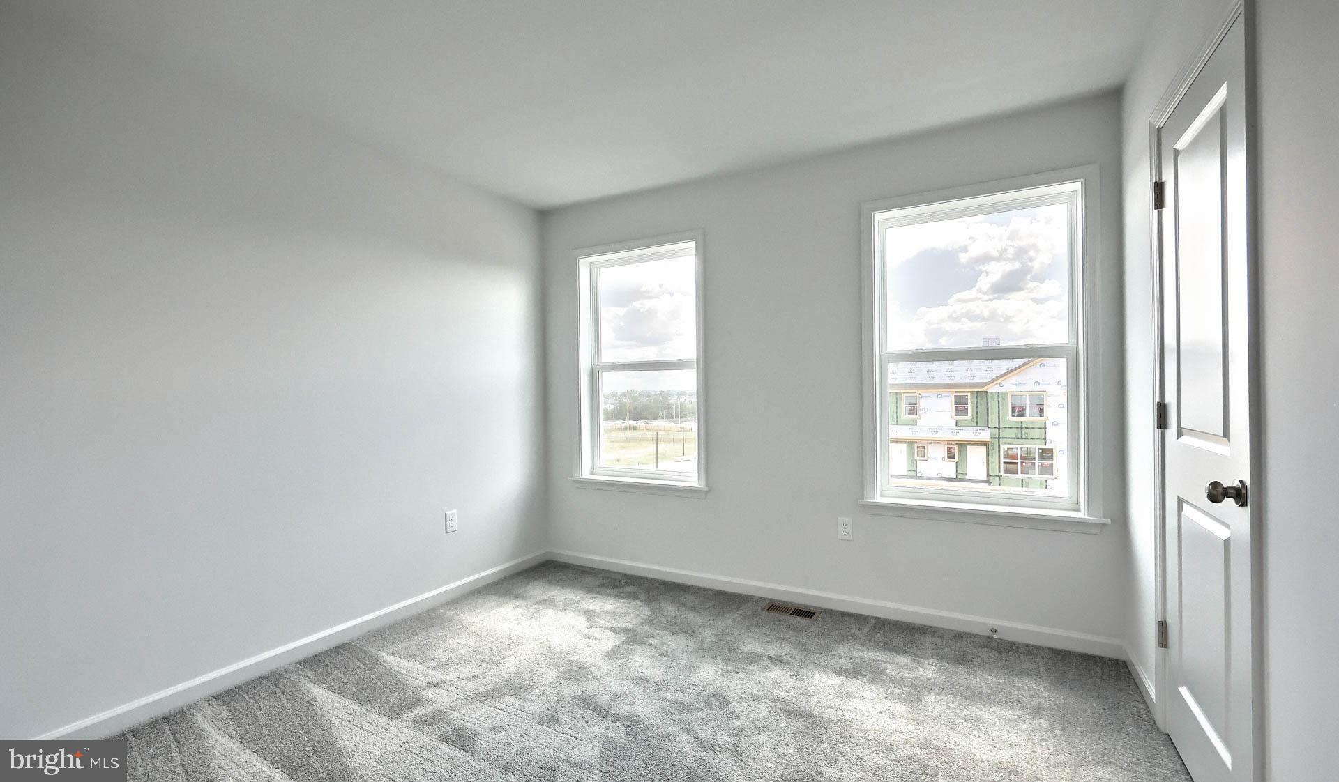 MERIDIAN HEIGHTS - Residential