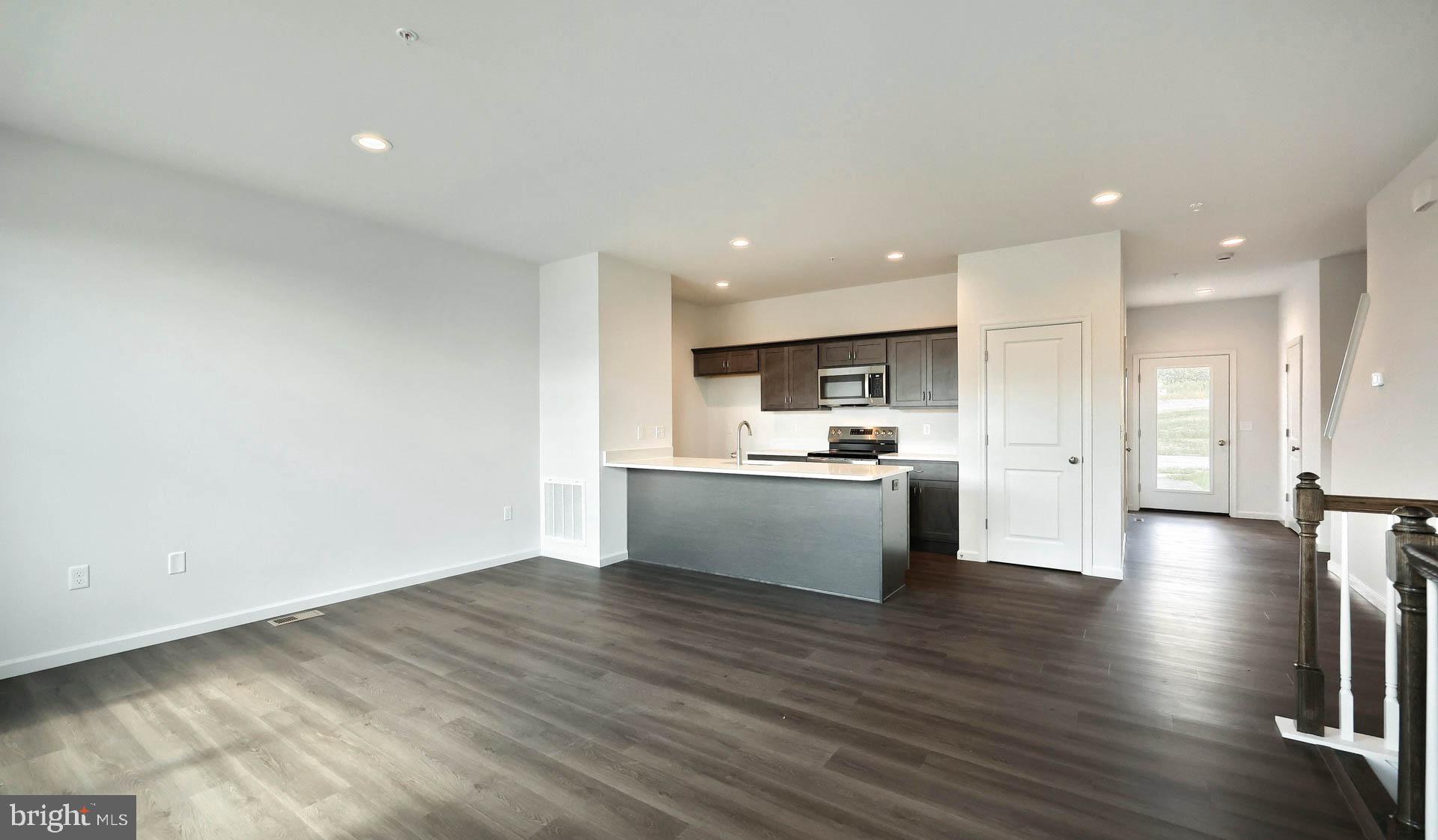 MERIDIAN HEIGHTS - Residential