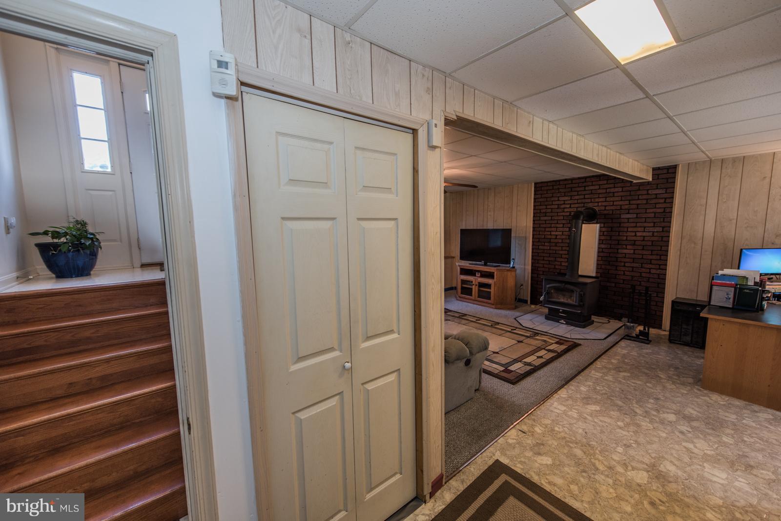 KEARNEYSVILLE - Residential