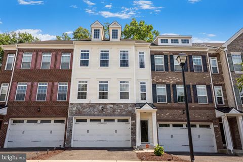 Townhouse For Sale - 9623 Westerdale Drive<br/> Prince Georges County, UPPER MARLBORO, MD 20774