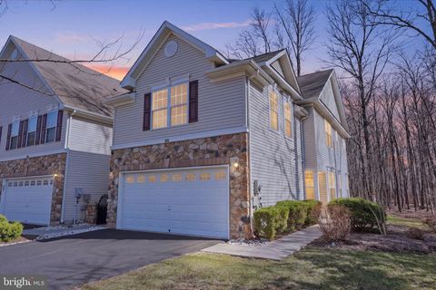 Townhouse For Sale - 95 Knox Court<br/> PENNINGTON, NJ 08534