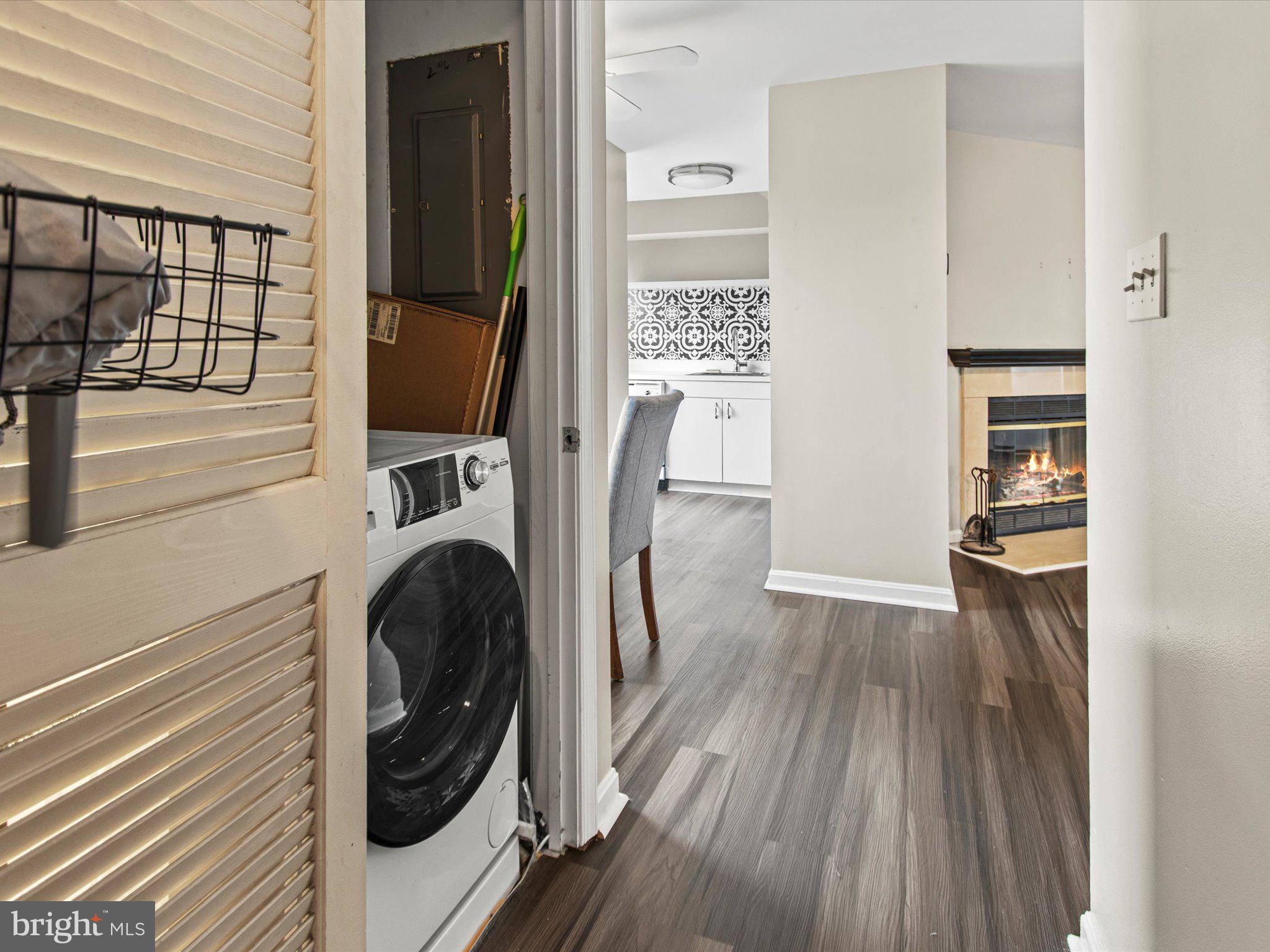 HENRIETTA SQUARE - Residential