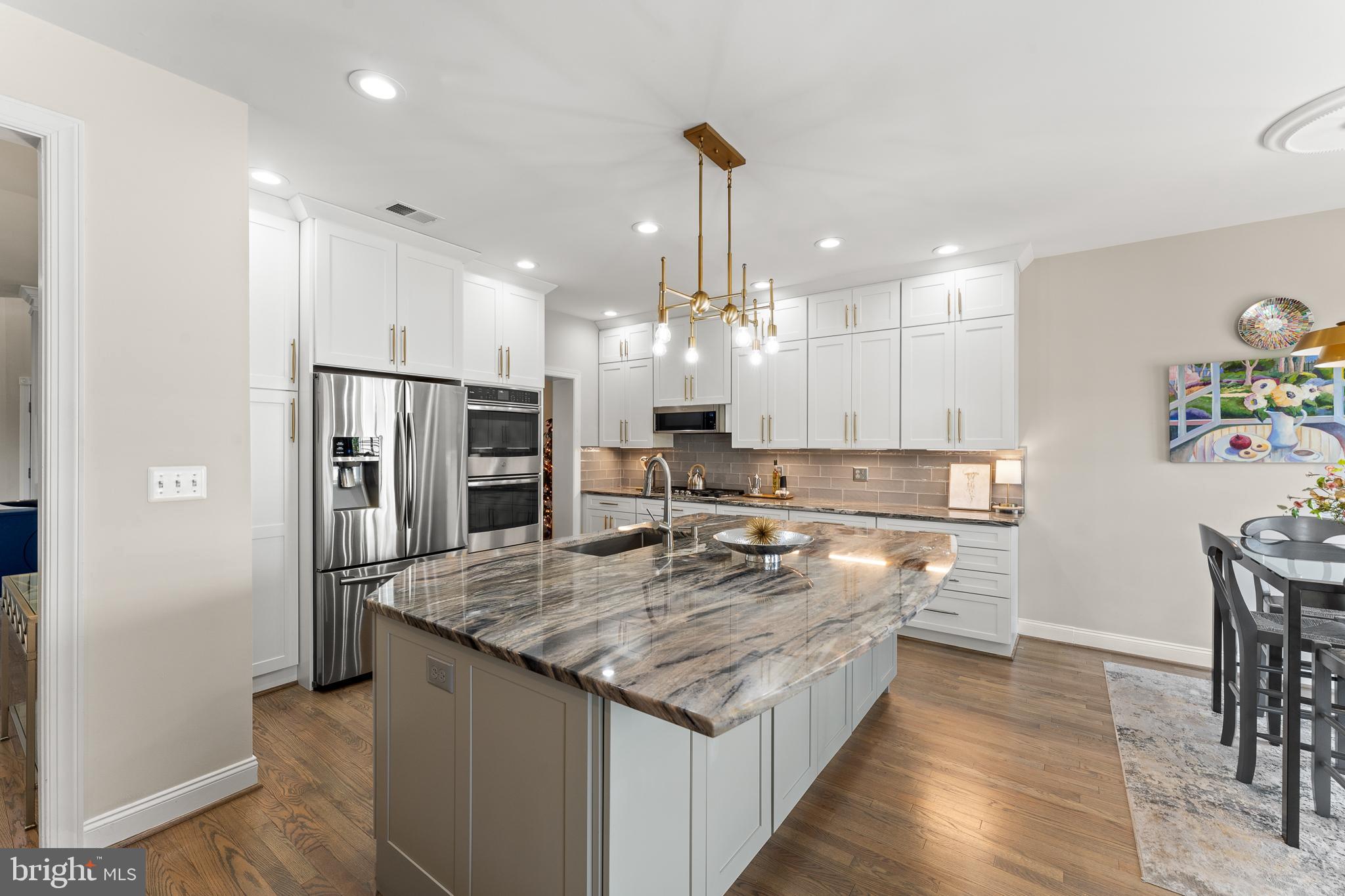 BELMONT COUNTRY CLUB - Residential