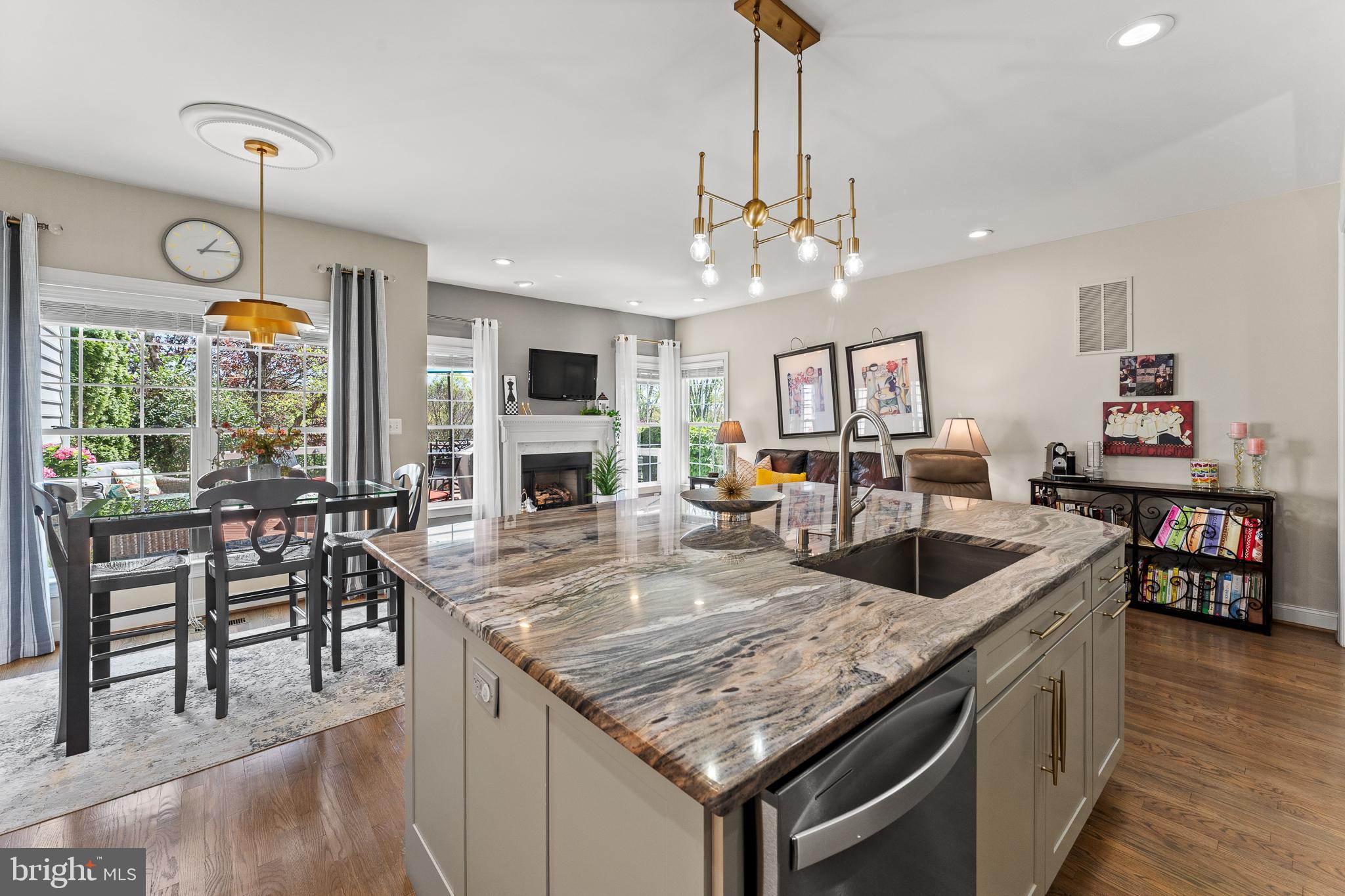 BELMONT COUNTRY CLUB - Residential