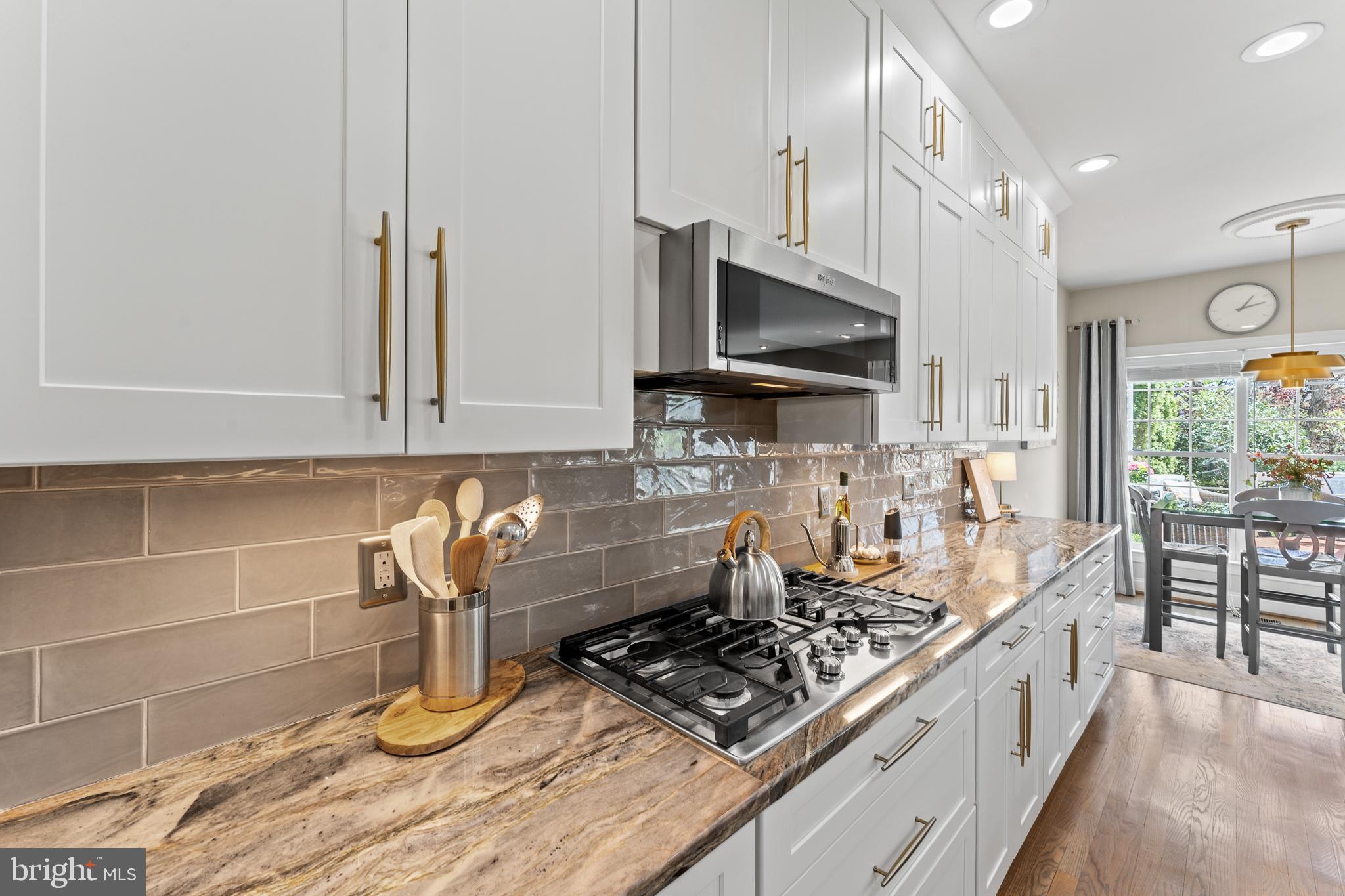 BELMONT COUNTRY CLUB - Residential