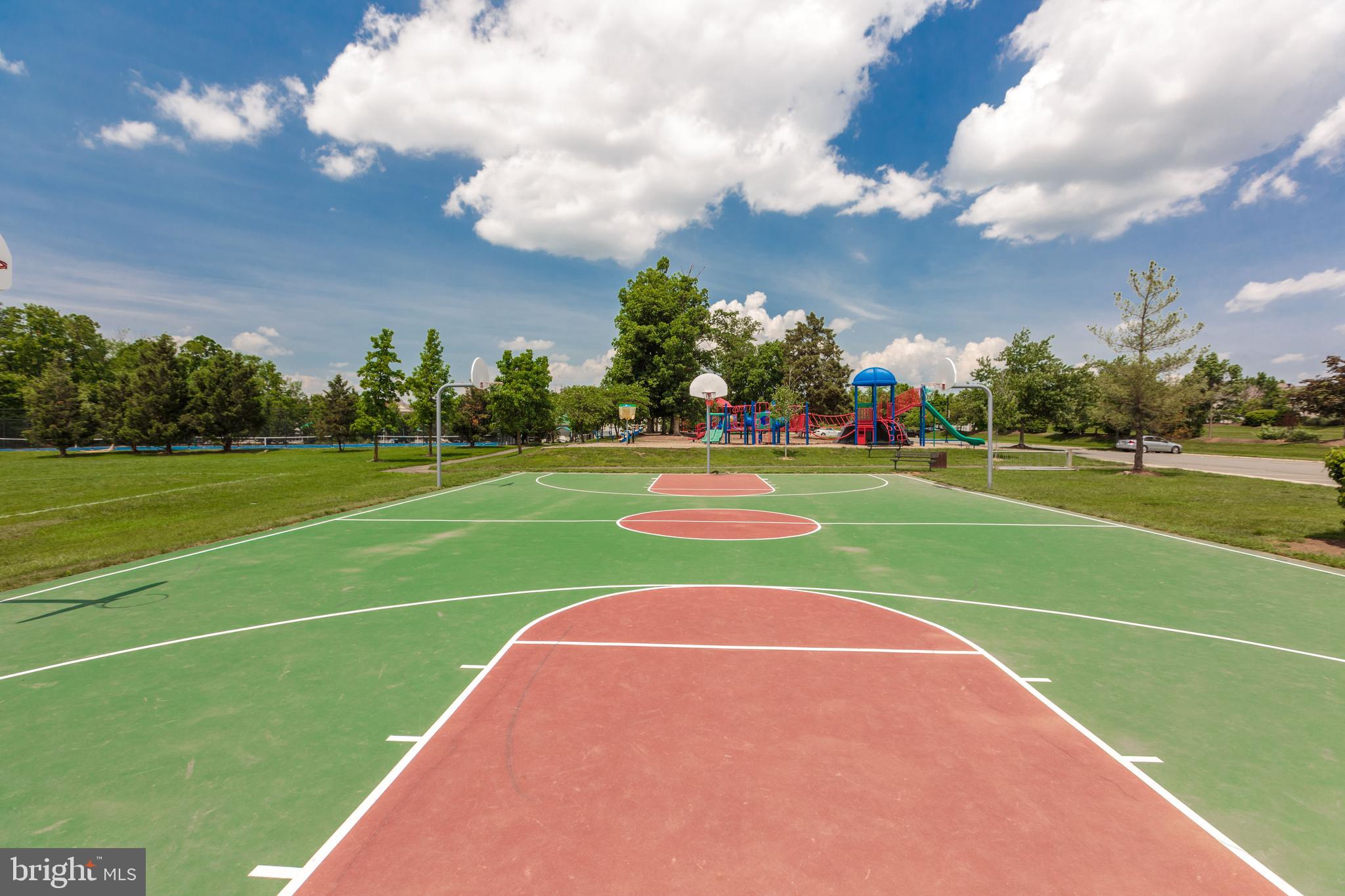 BELMONT COUNTRY CLUB - Residential