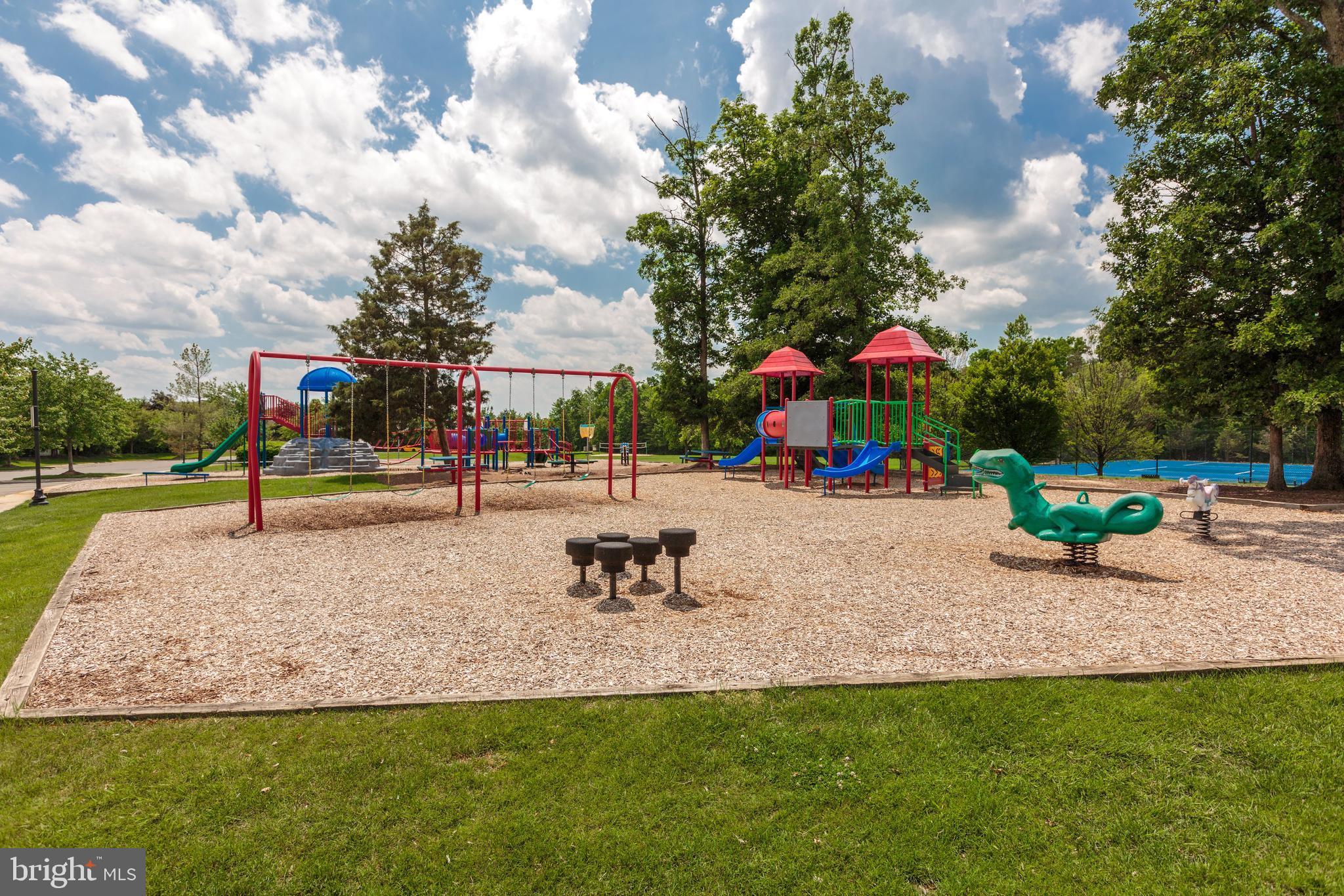 BELMONT COUNTRY CLUB - Residential