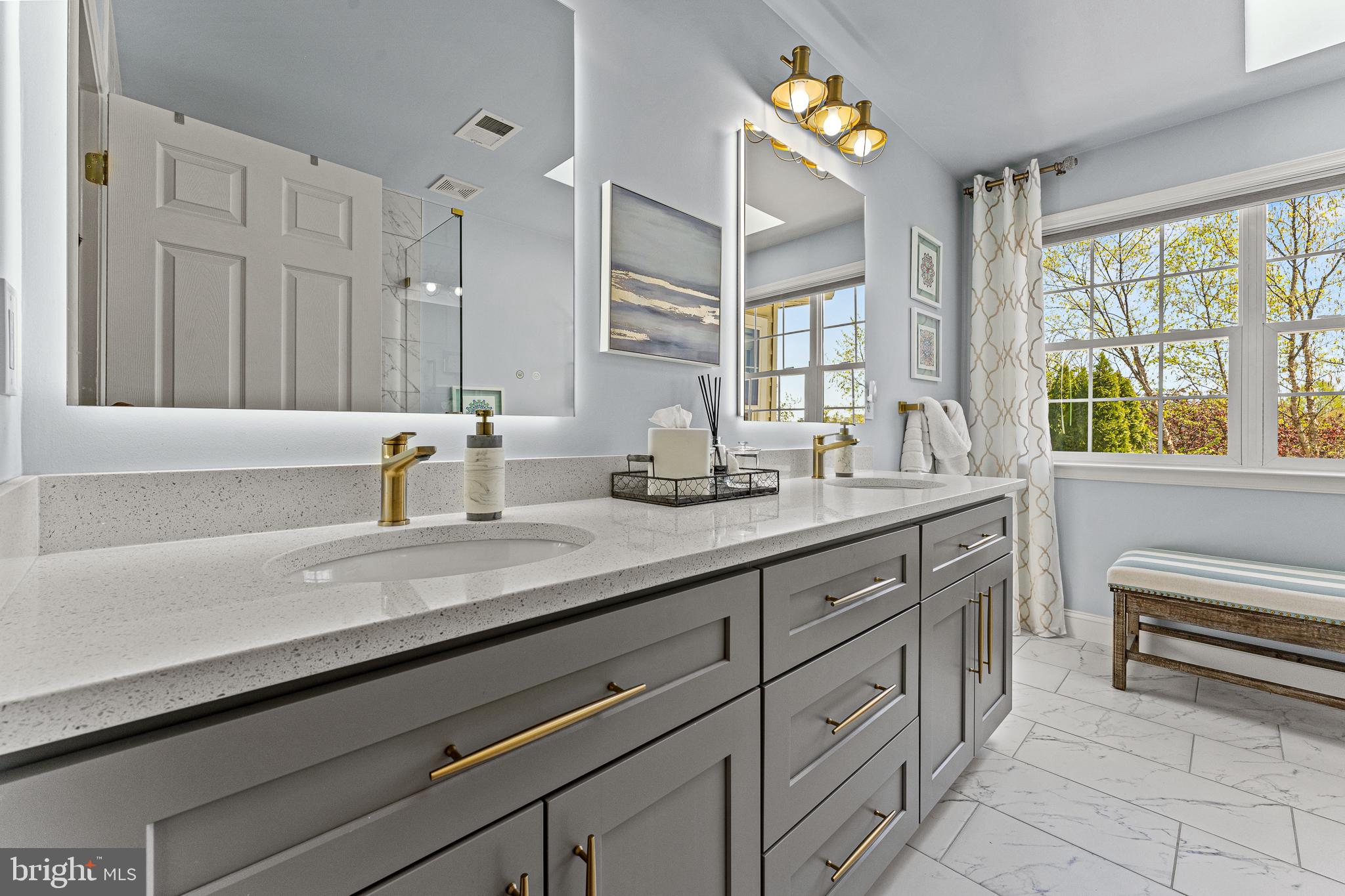 BELMONT COUNTRY CLUB - Residential