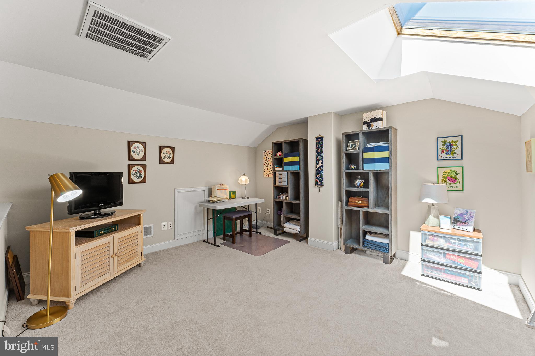 BELMONT COUNTRY CLUB - Residential